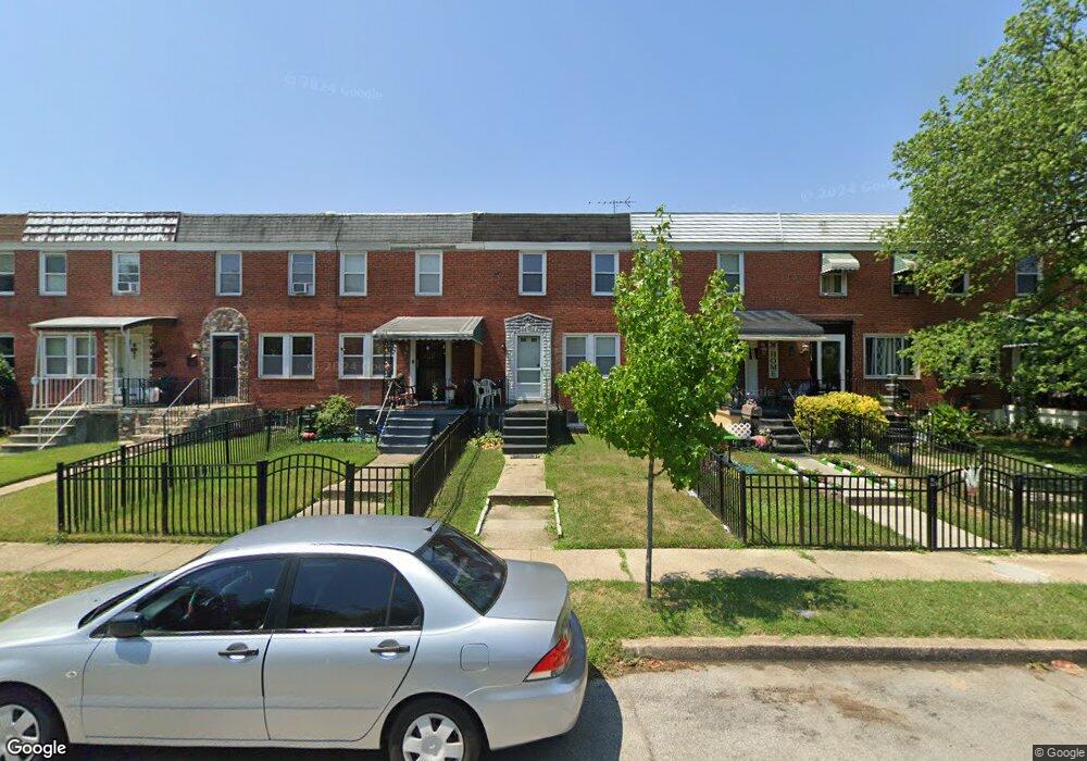 4025 Shannon Dr, Baltimore, MD 21213 - photo 1