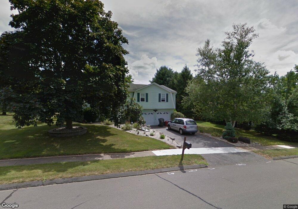 47 Kramer Dr, Berlin, CT 06037 - photo 1