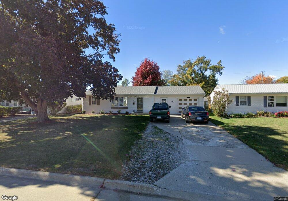 607 W 15th St N, Newton, IA 50208 - photo 1