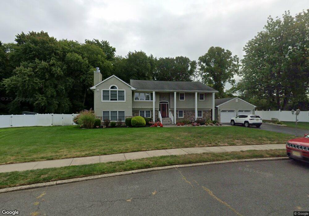 6 Crystal Ct, Middletown, NJ 07748 - photo 1