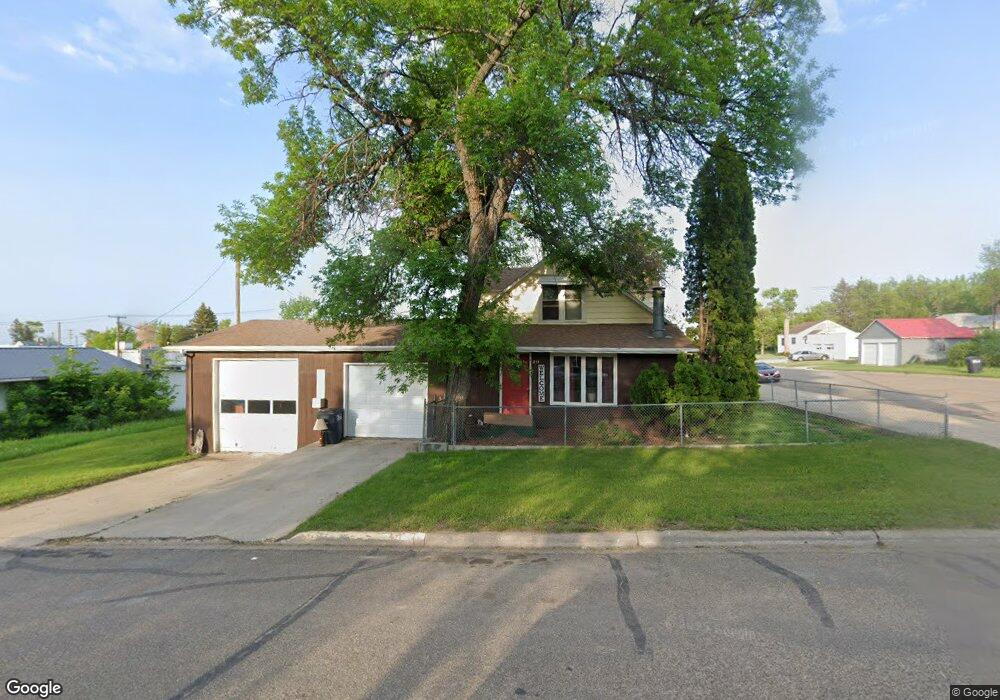 209 Eggert St, Turtle Lake, ND 58575 - photo 1