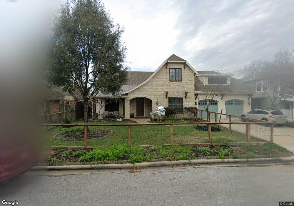 207 Fairbanks St, Houston, TX 77009 - photo 1