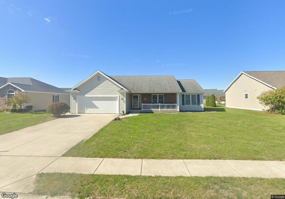 1901 Cinnamon Dr, Wapakoneta, OH 45895 - photo 1