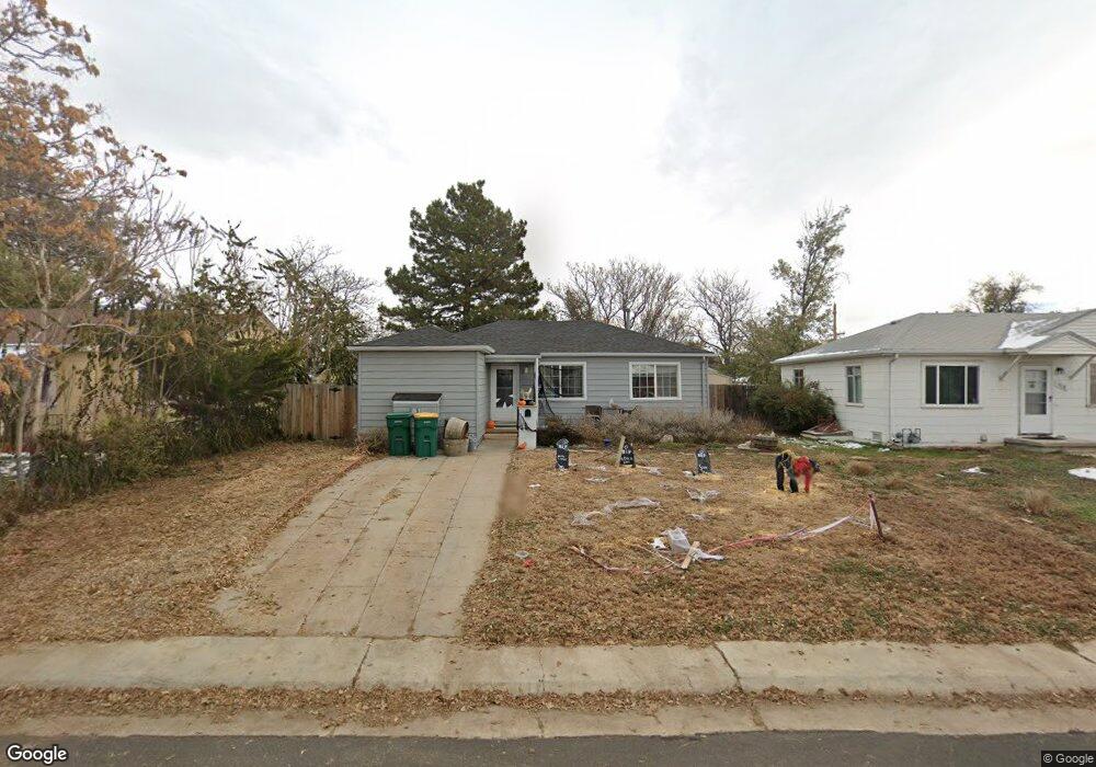 1726 Macon St, Aurora, CO 80010 - photo 1