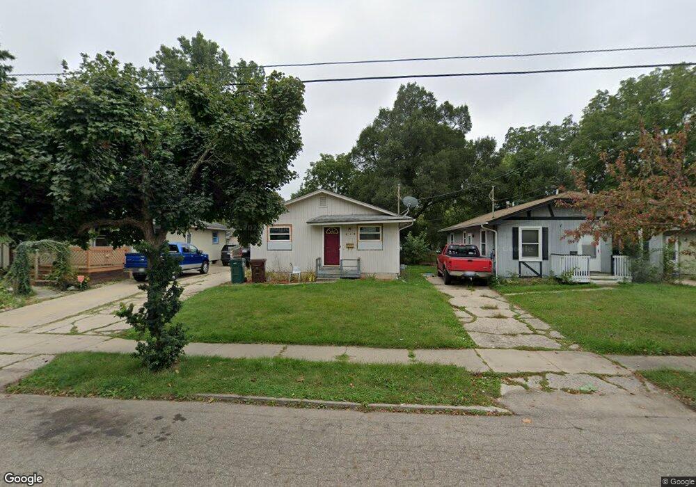 314 E Willard Ave, Lansing, MI 48910 - photo 1