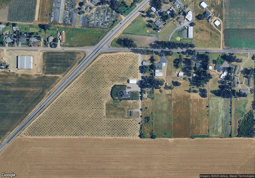 10589 Carbon Ln NE, Salem, OR 97305 - photo 1