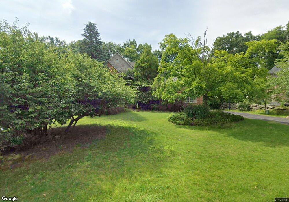 3453 Hidden Oaks Ln, West Bloomfield, MI 48324 - photo 1