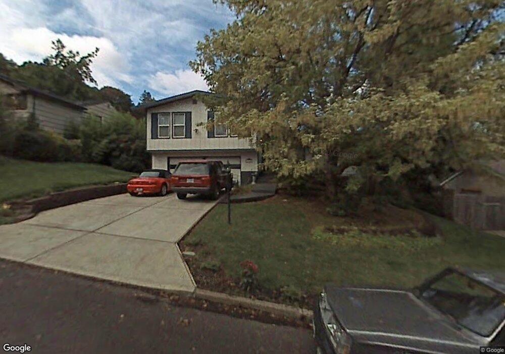 1640 Worthington St, Lake Oswego, OR 97034 - photo 1