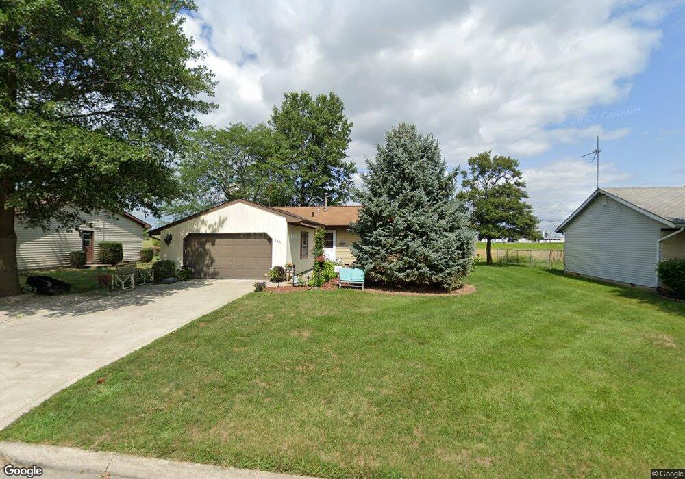 855 E Water St, Berne, IN 46711 - photo 1