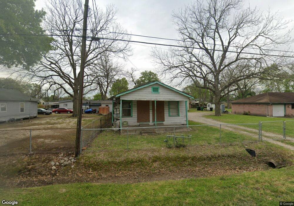 935 Dolly Wright St, Houston, TX 77088 - photo 1