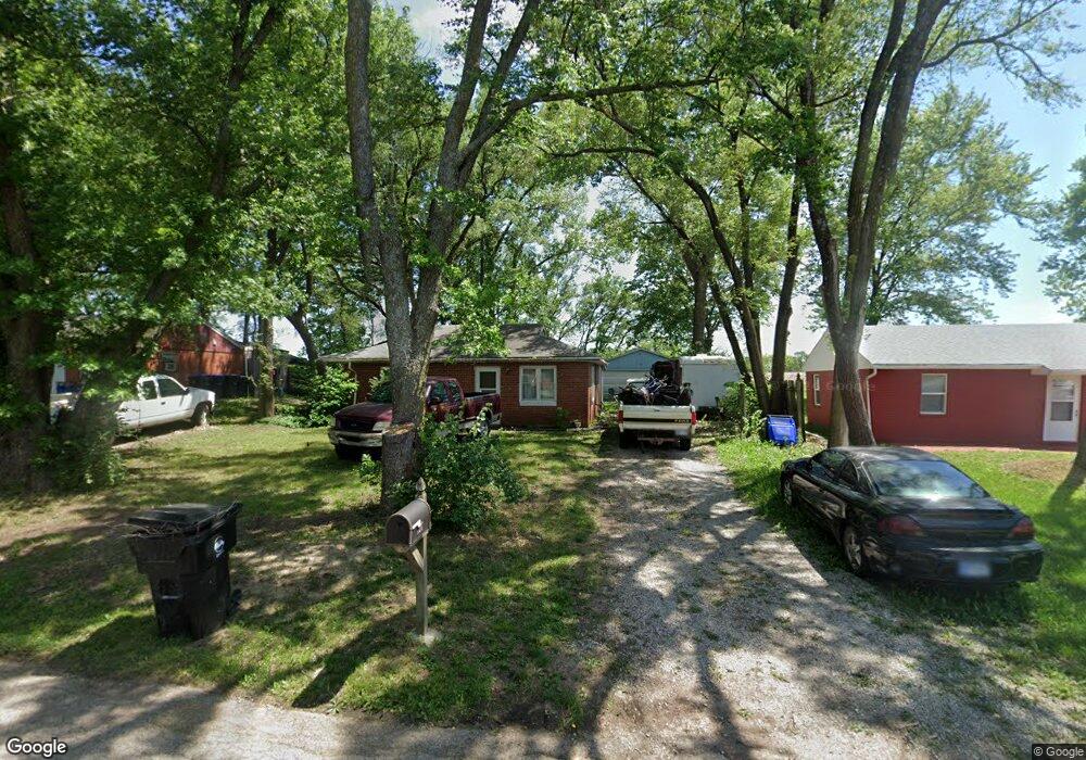 127 SW Sanneman Dr, Topeka, KS 66609 - photo 1