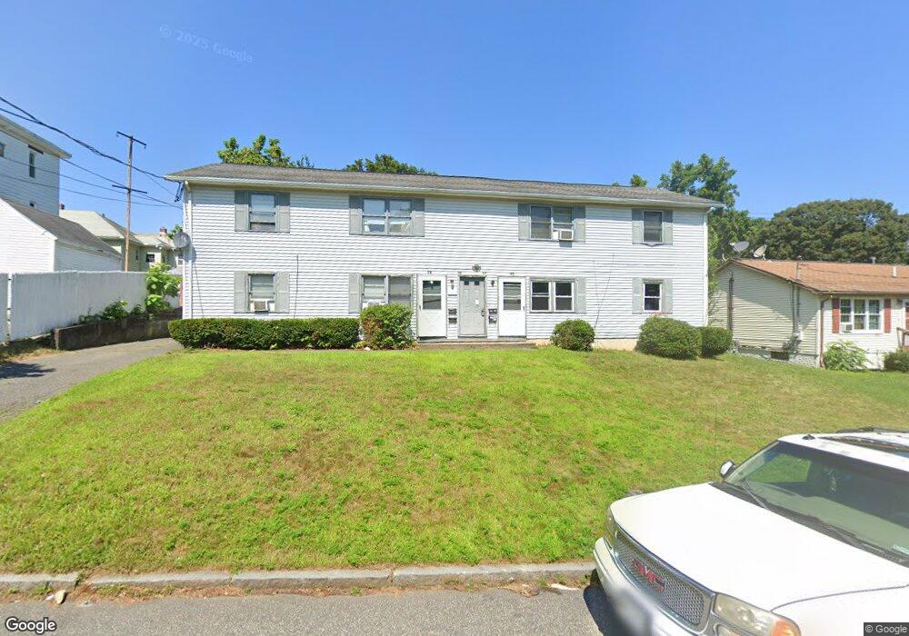 28-34 Indian Leap St, Springfield, MA 01151 - photo 1
