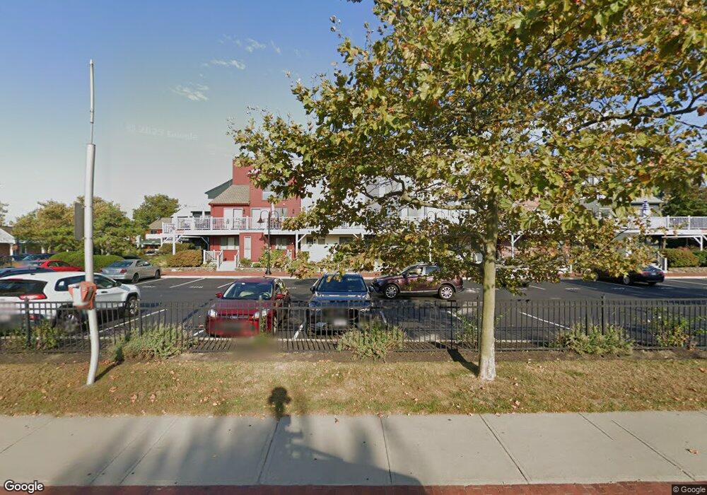 310 Swan's Wharf Row unit 310, Newport, RI 02840 - photo 1