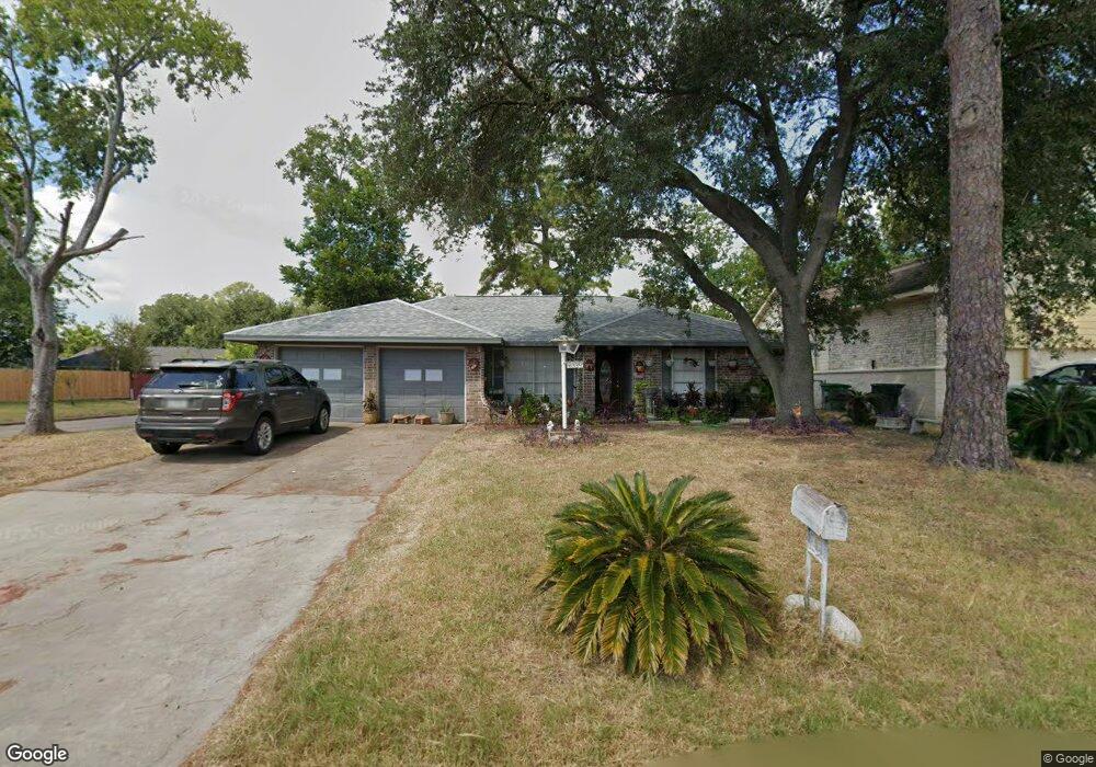 6334 Tall Willow Dr, Houston, TX 77088 - photo 1