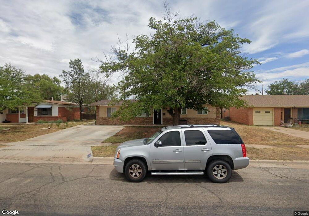 1712 N Steven Dr, Hobbs, NM 88240 - photo 1