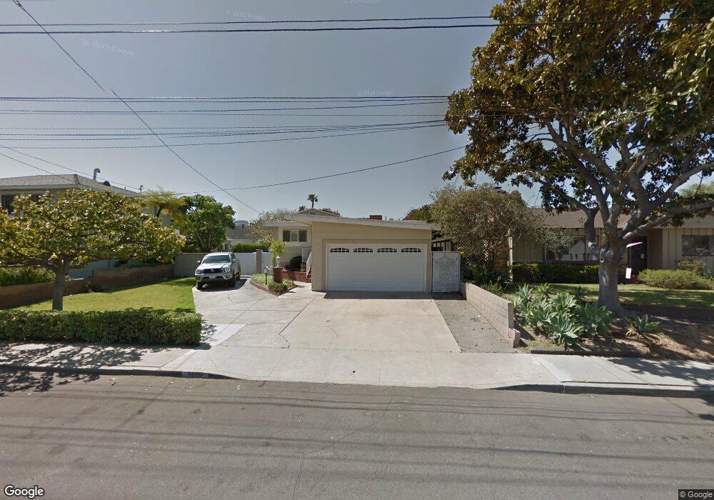 1426 E Walnut Ave, El Segundo, CA 90245 - photo 1