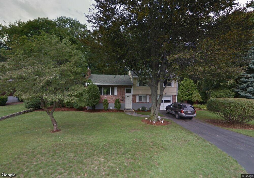 7 Lyman Rd, Framingham, MA 01701 - photo 1