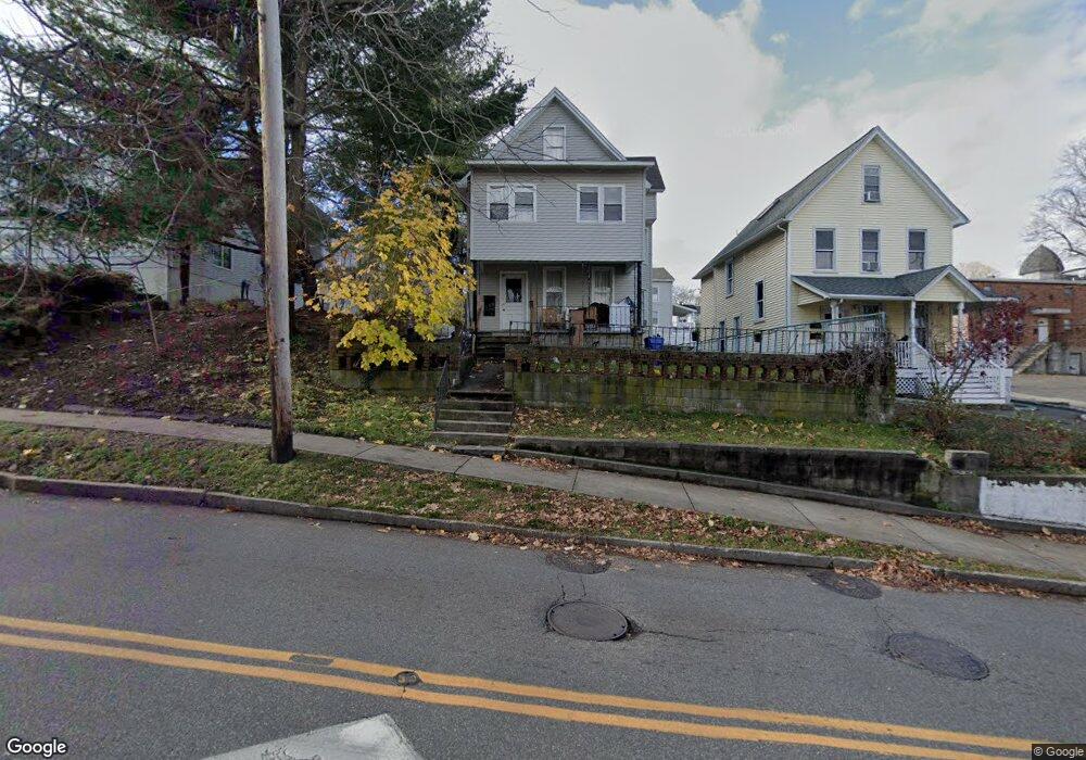 109 Flax Hill Rd unit 2, Norwalk, CT 06854 - photo 1