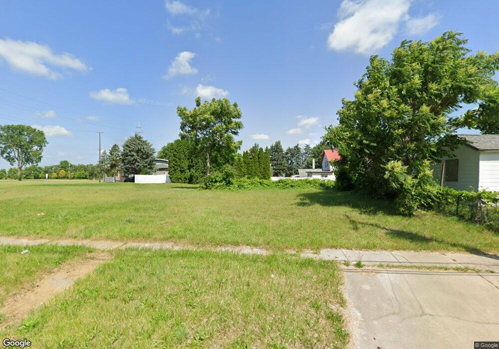 1110 W 2nd St, Flint, MI 48503 - photo 1