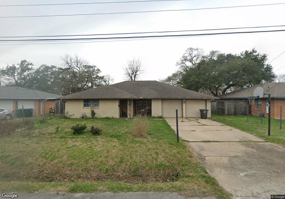 7705 Melrose St, Houston, TX 77022 - photo 1
