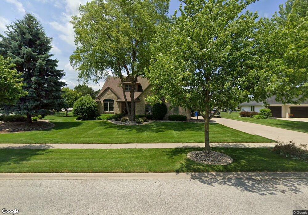 9300 Monix Dr, Saint John, IN 46373 - photo 1