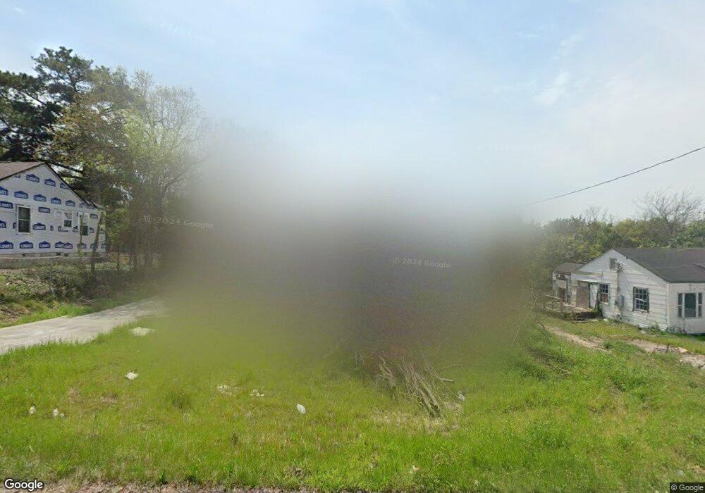 938 Ponce de Leon Cir, Macon, GA 31206 - photo 1