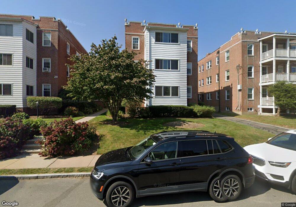 31 Robin Rd unit 101, West Hartford, CT 06119 - photo 1