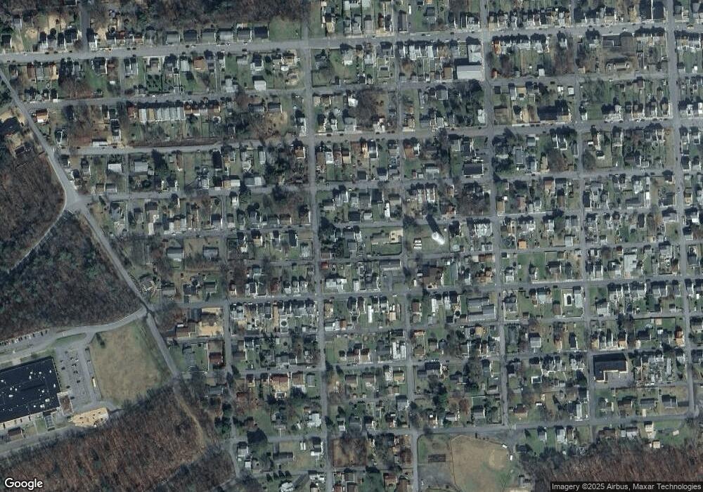 1426 W Willow St, Coal Township, PA 17866 - photo 1