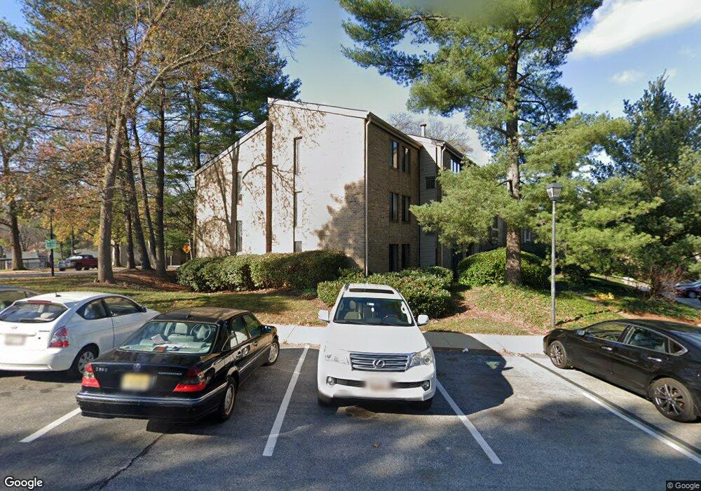 10528 Cross Fox Ln unit LNC1, Columbia, MD 21044 - photo 1