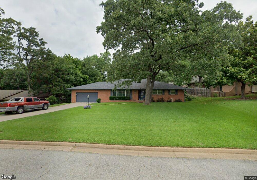 1611 W Murray St, Denison, TX 75020 - photo 1