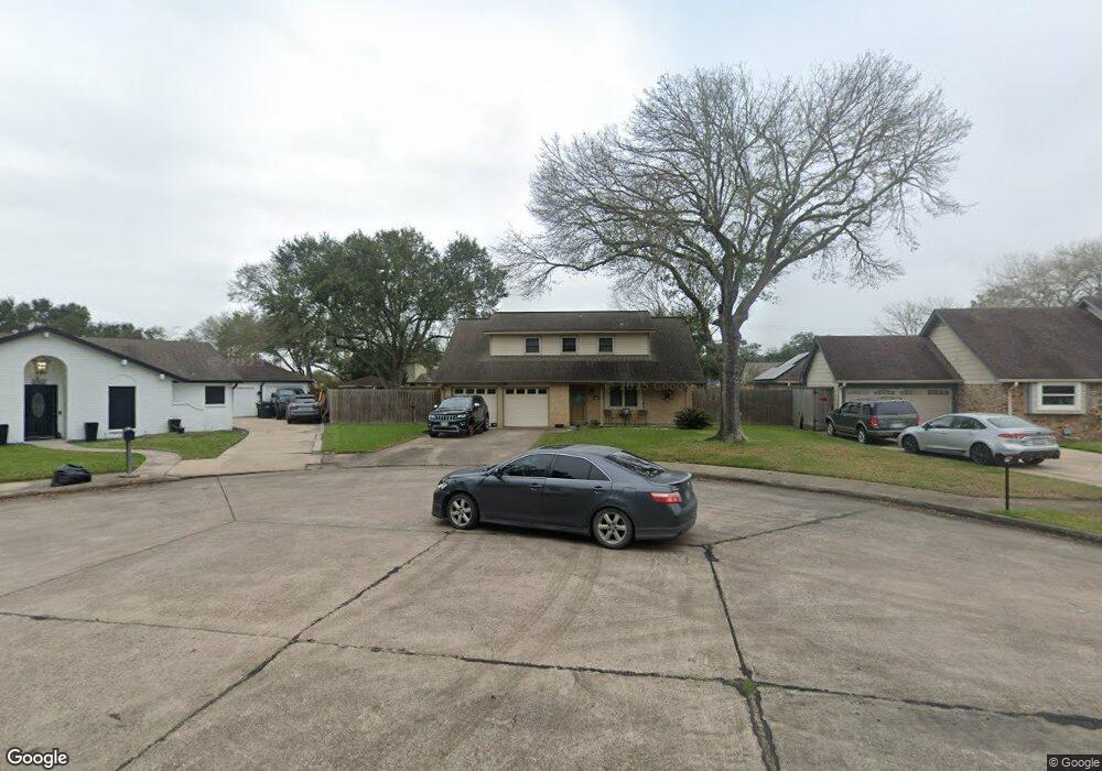 2316 Chelmsford Ct, Alvin, TX 77511 - photo 1