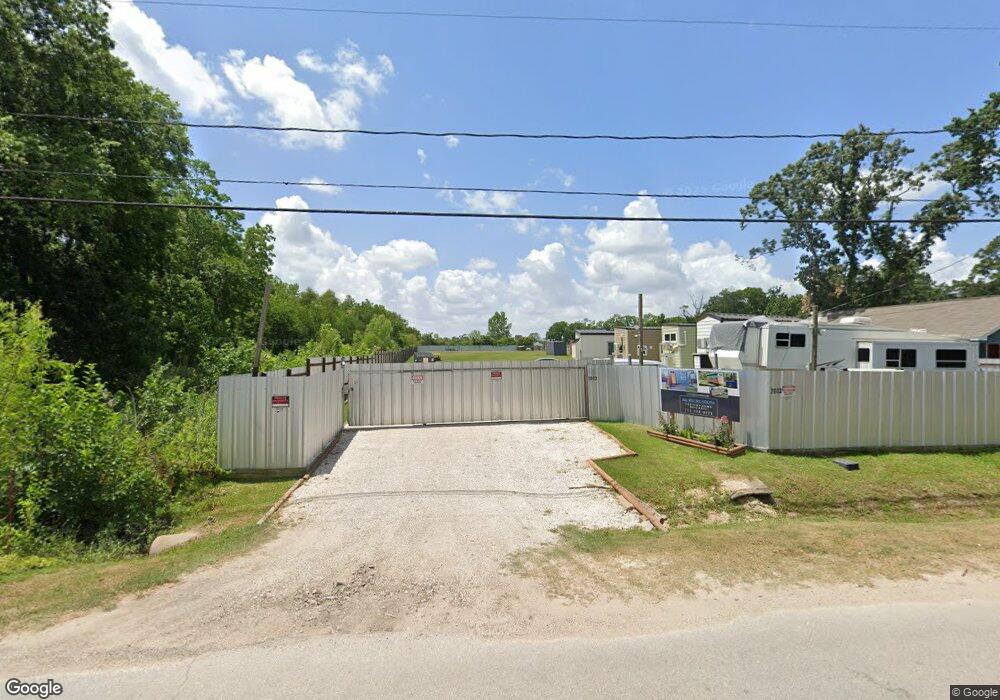 2003 De Soto St, Houston, TX 77091 - photo 1