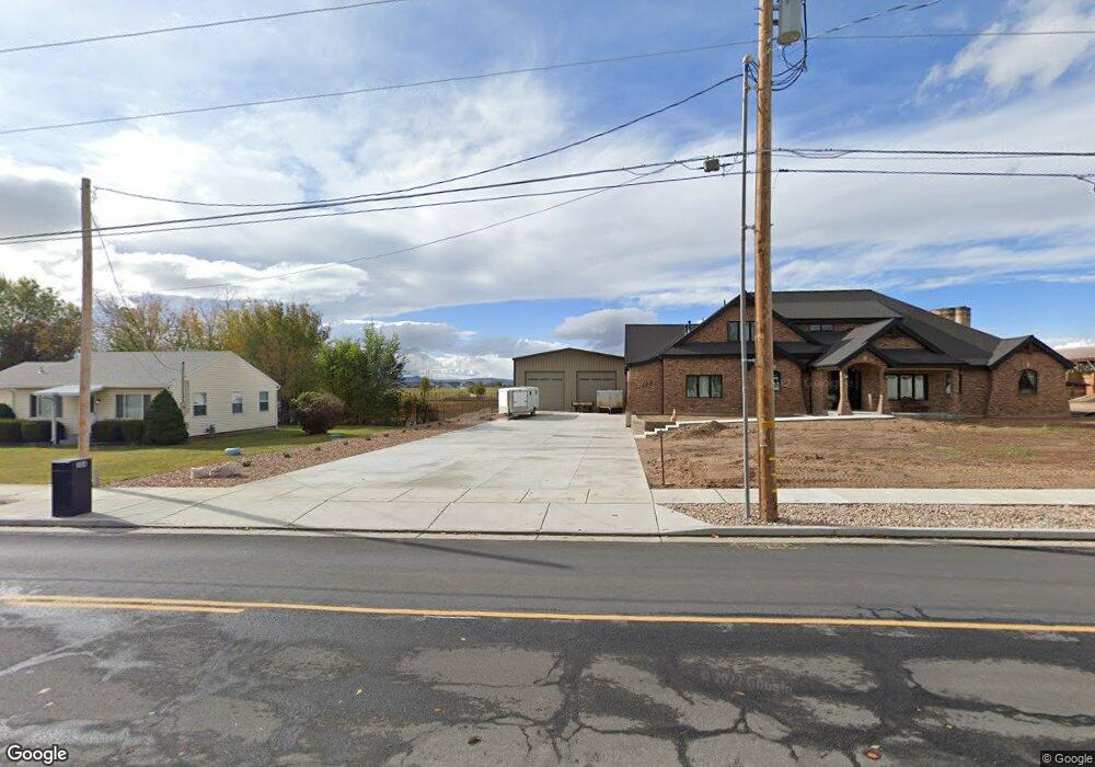 304 S Angel St, Layton, UT 84041 - photo 1