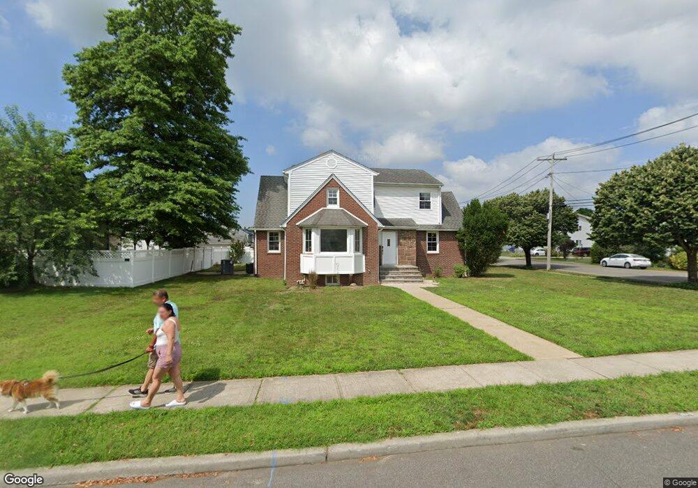 3040 Eastern Pkwy, Baldwin, NY 11510 - photo 1