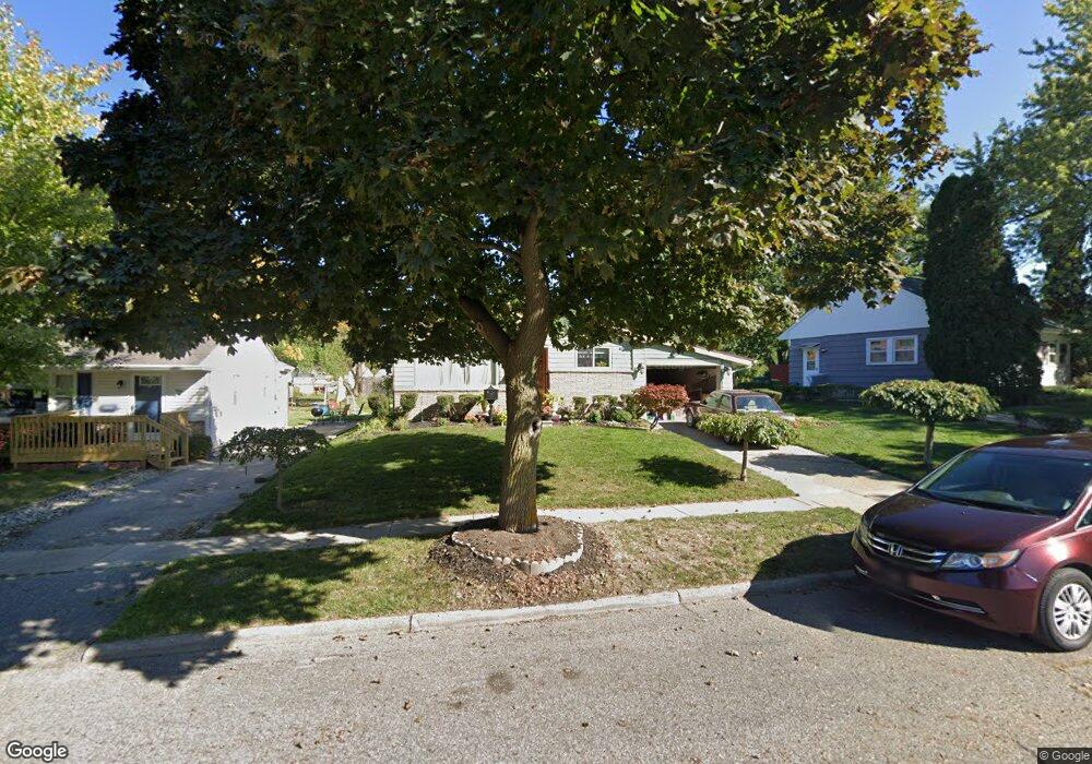 1026 Andrus Ave, Lansing, MI 48917 - photo 1