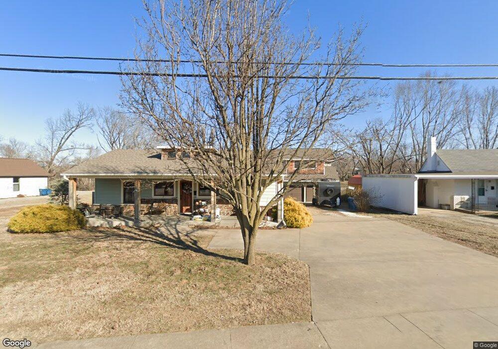 708 Bella Vista Rd, Bentonville, AR 72712 - photo 1