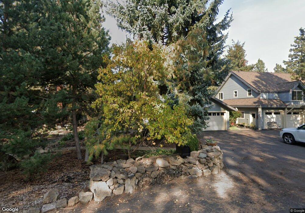 21024 Juniperhaven Ave, Bend, OR 97702 - photo 1