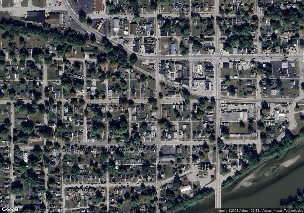 801 W Melbourne Ave, Logansport, IN 46947 - photo 1