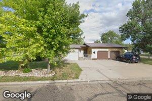 506 5th Ave NE, Hazen, ND 58545