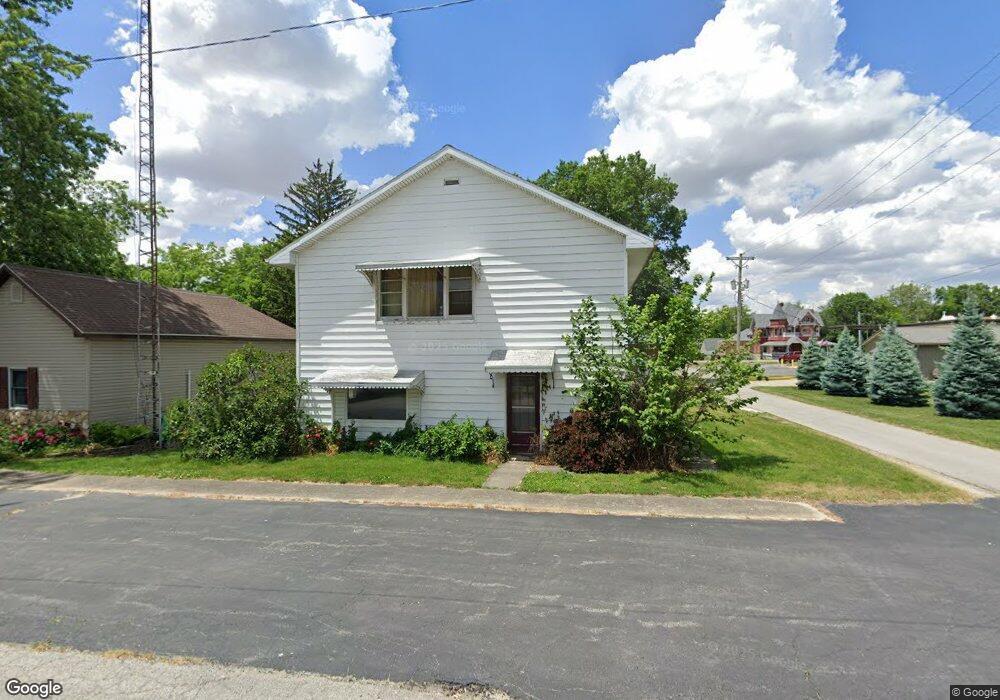 118 S Main St, Warren, IN 46792 - photo 1