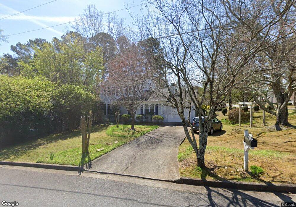 3075 Glenn Knolls Ct, Alpharetta, GA 30022 - photo 1