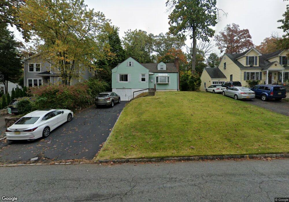 18 Sycamore Ave, Livingston, NJ 07039 - photo 1