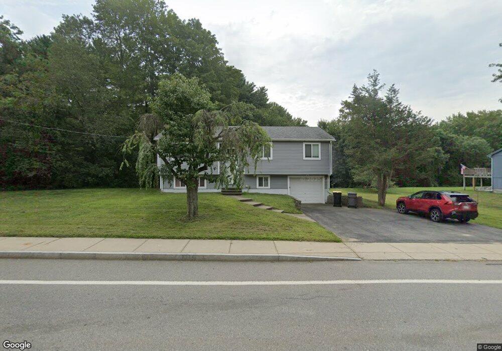 724 Water St, Framingham, MA 01701 - photo 1