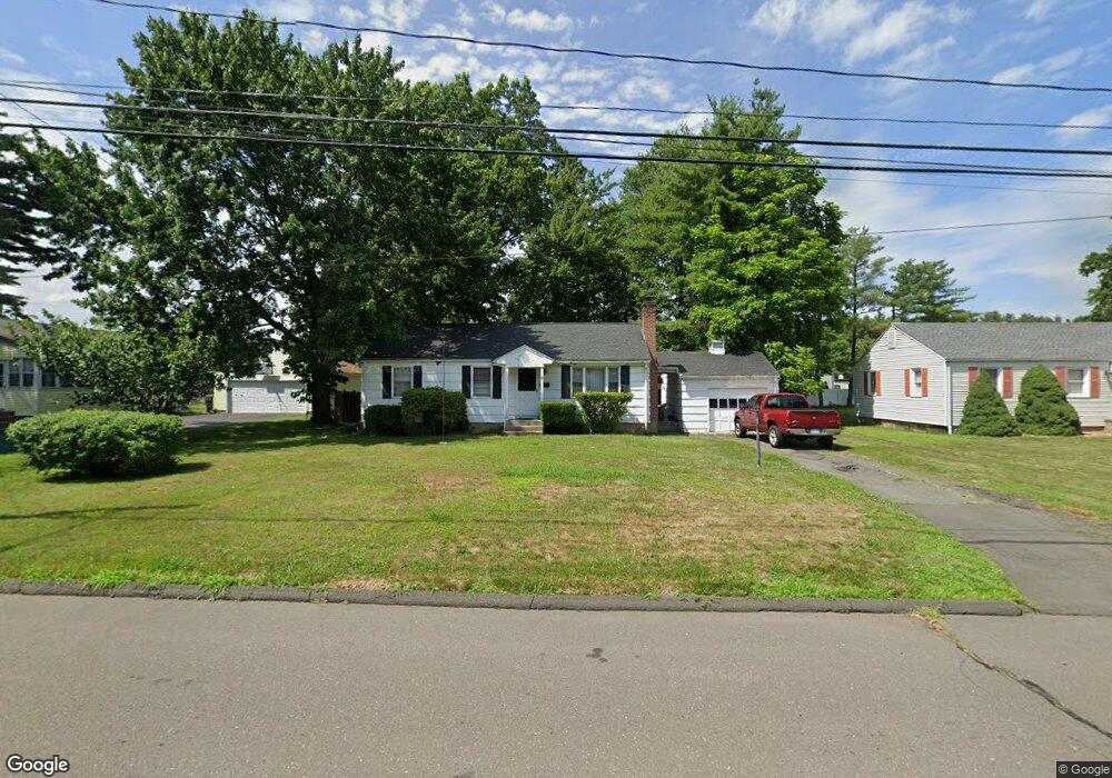 18 Woodmere Rd, Newington, CT 06111 - photo 1