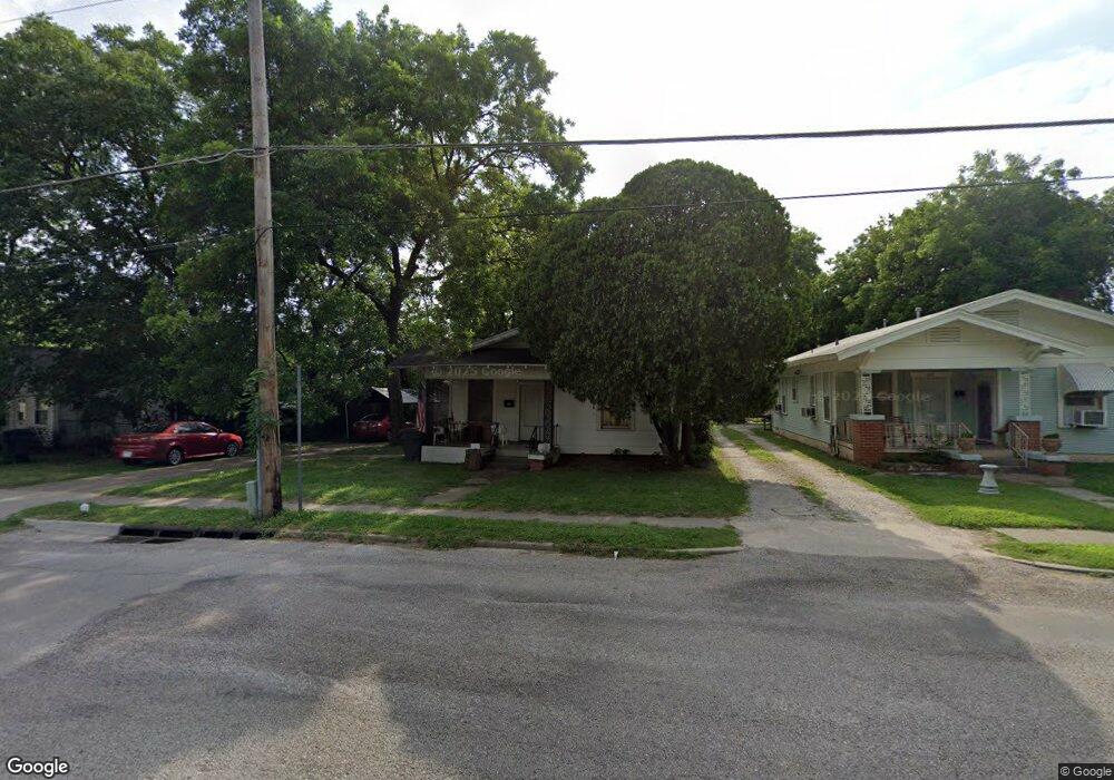 331 E St NW, Ardmore, OK 73401 - photo 1