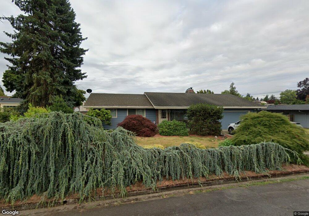 1902 Laurel Dr, Newberg, OR 97132 - photo 1