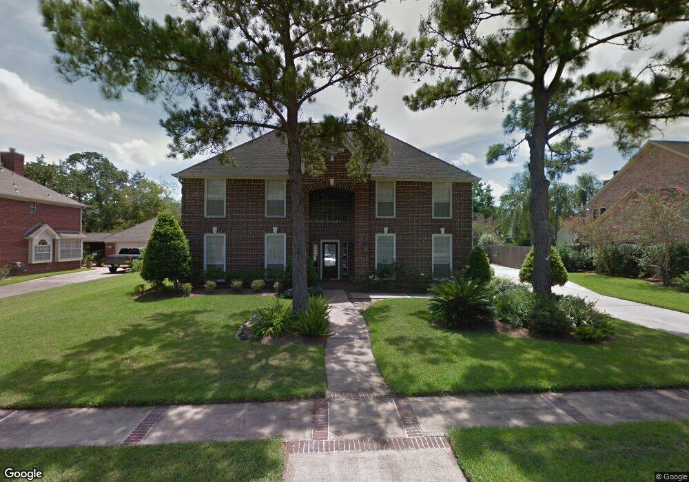 405 Silverstone Dr, Friendswood, TX 77546 - photo 1