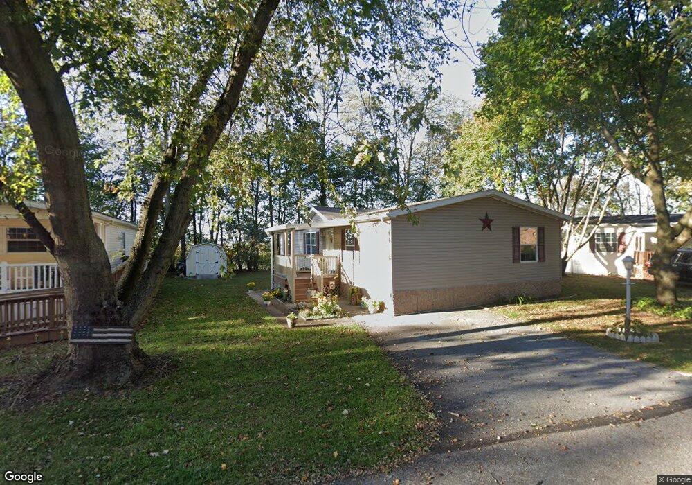 174 Hurst Dr, Ephrata, PA 17522 - photo 1