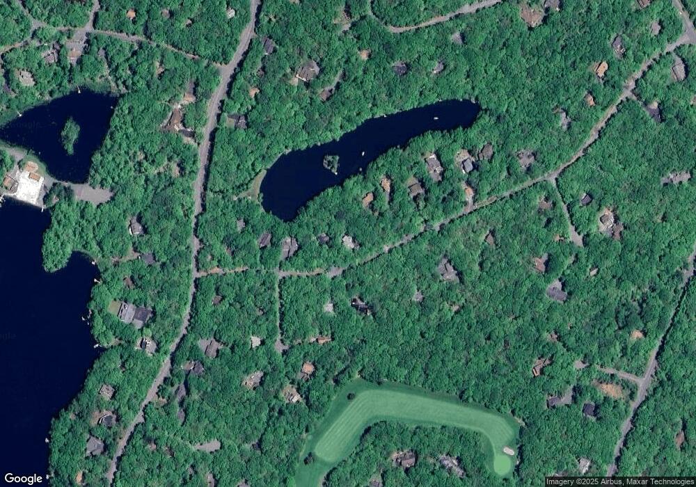 126 Whipple Tree Ln, Hawley, PA 18428 - photo 1