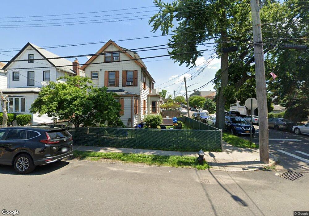 12-27 149th St, Whitestone, NY 11357 - photo 1